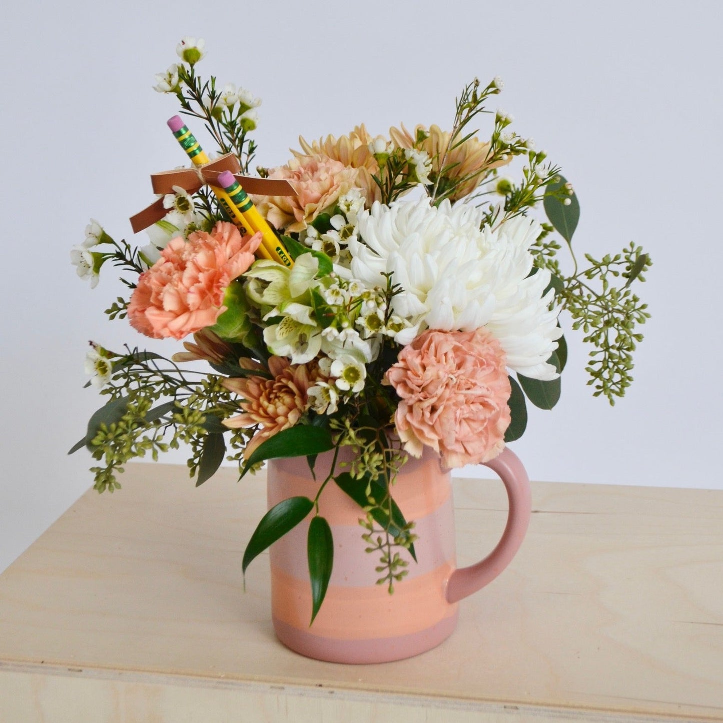 teacher appreciation mug arrangement