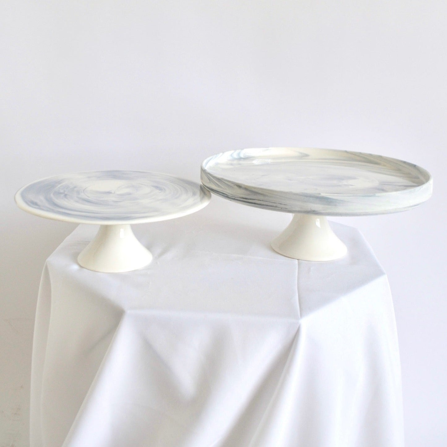 Blue + white marbled round cake stand