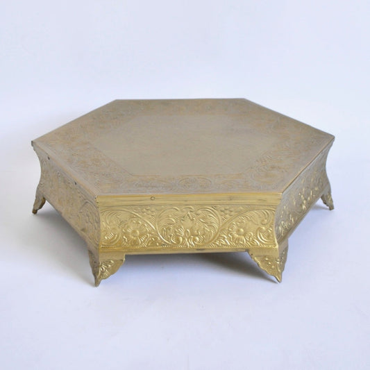 The gold drum cake stand